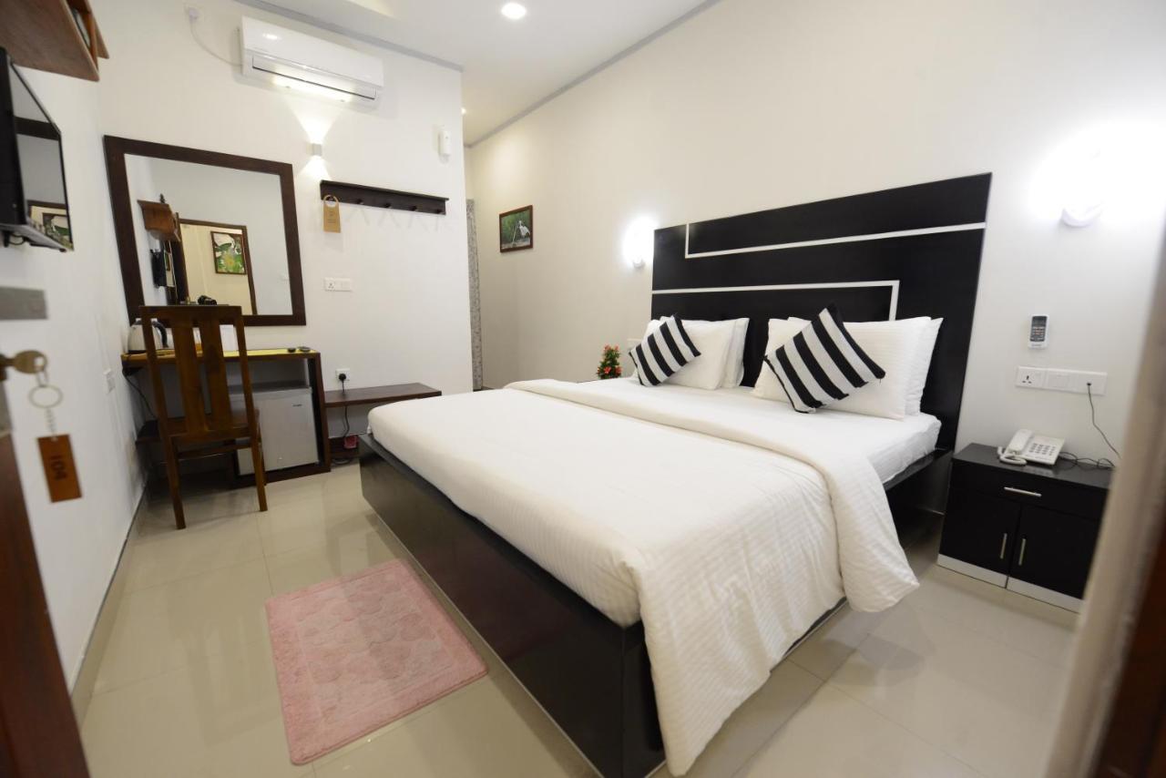 Diva Villa Airport Transit Hotel Katunayaka Екстериор снимка
